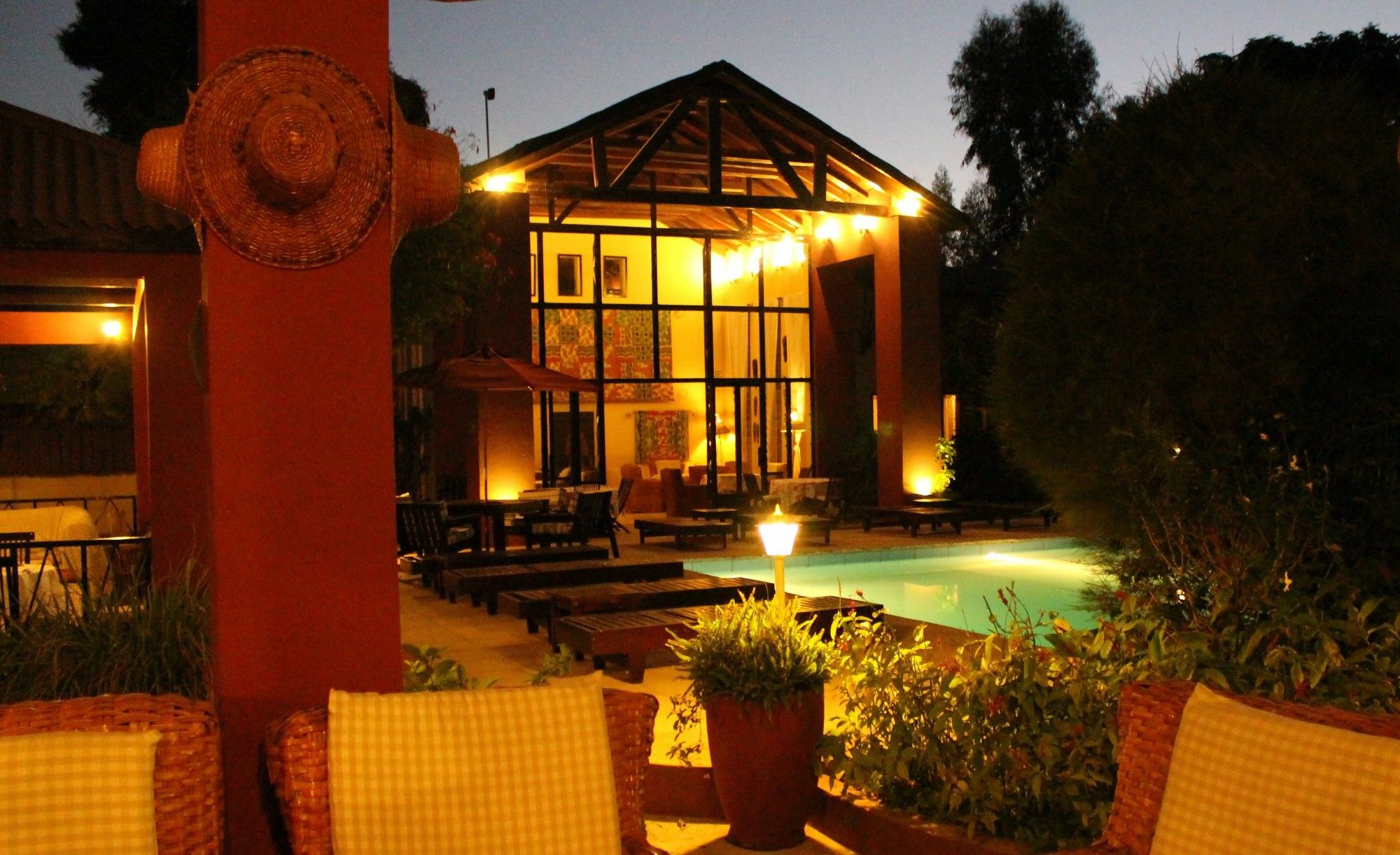 Отель Hibiscus House Gambia Бруфут Экстерьер фото