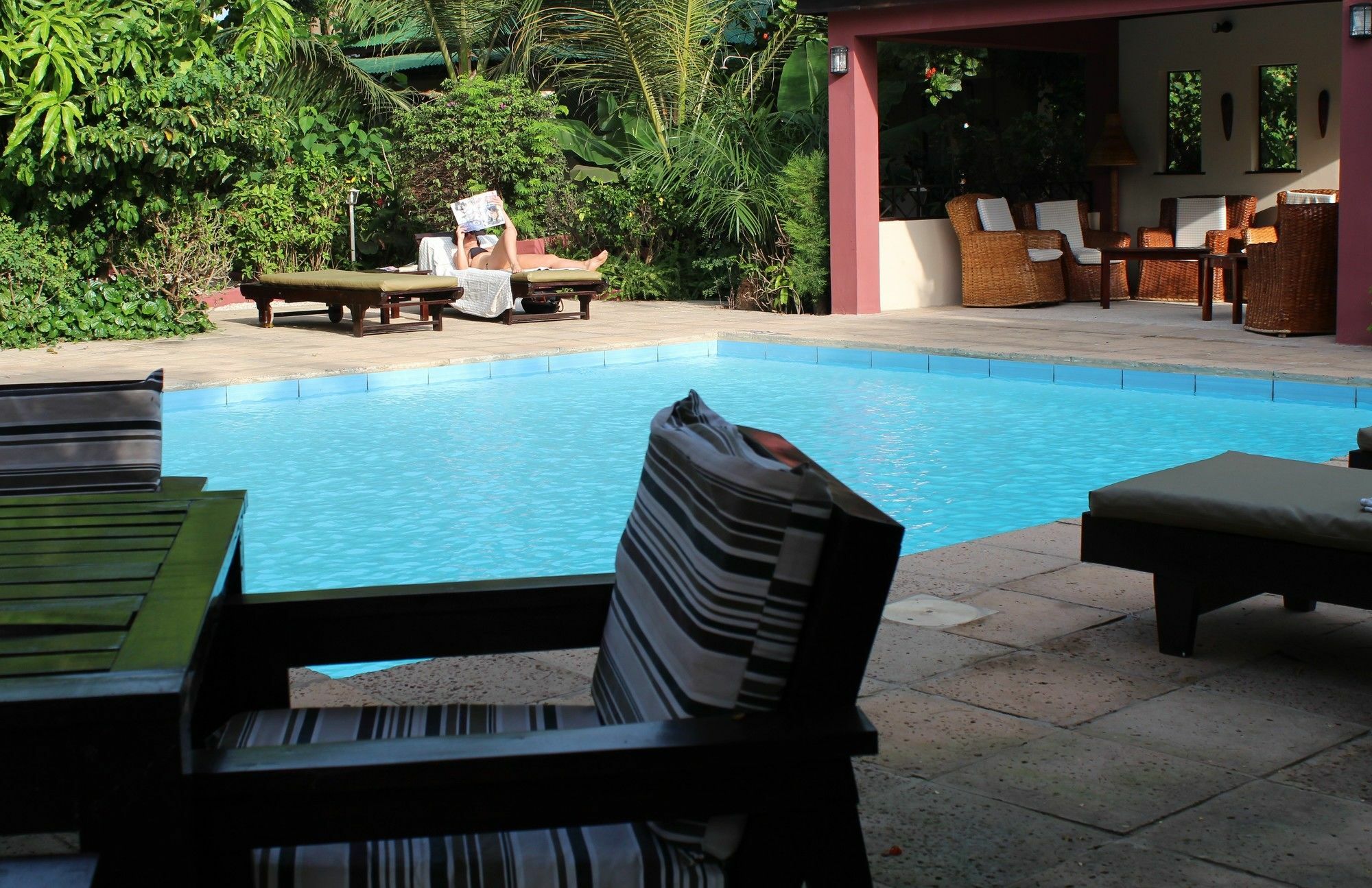 Отель Hibiscus House Gambia Бруфут Экстерьер фото