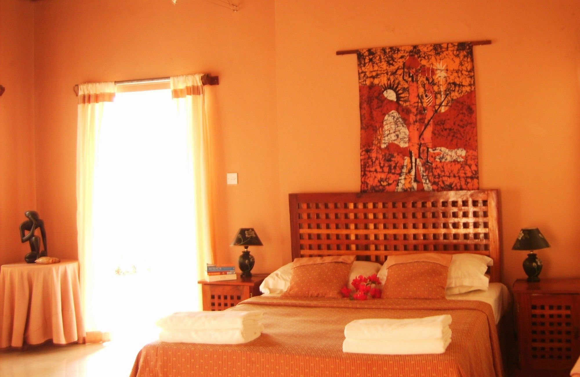 Отель Hibiscus House Gambia Бруфут Экстерьер фото